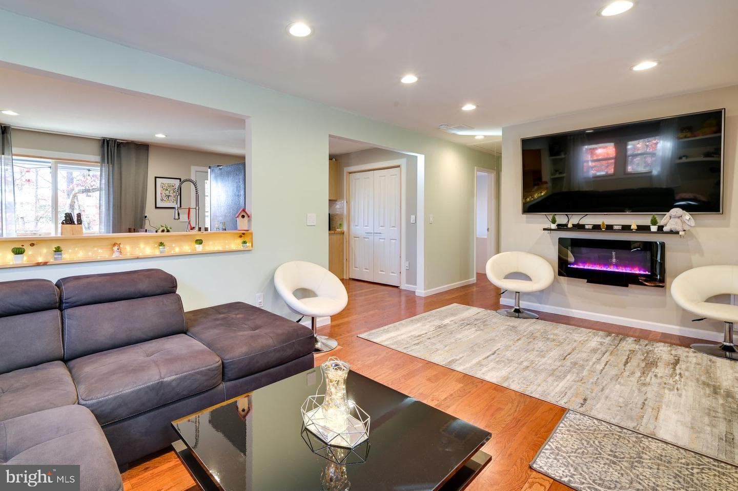 254 Antler Road photo 8