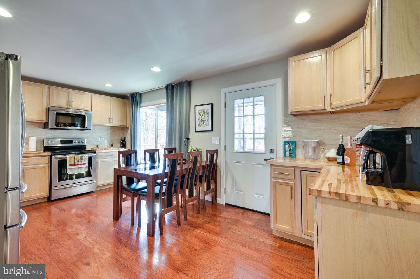 254 Antler Road photo 9