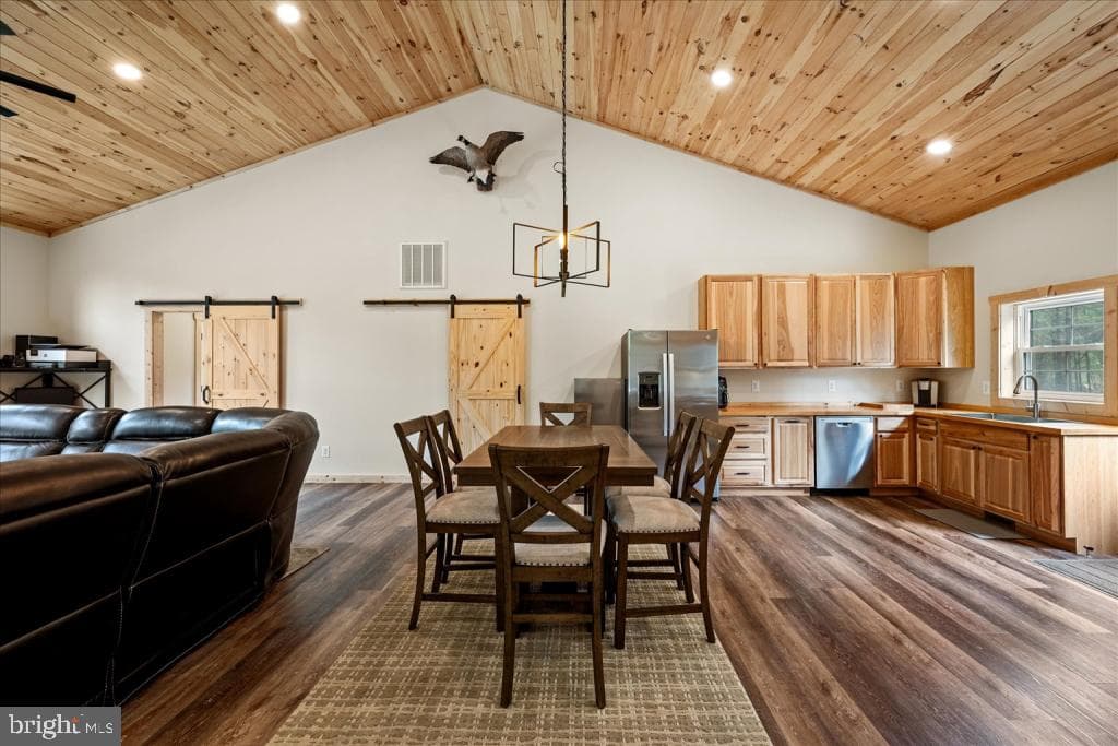 1110 Reymann Drive photo 17