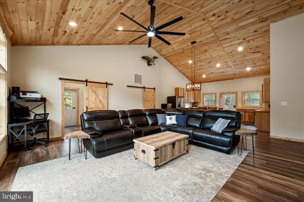1110 Reymann Drive photo 9