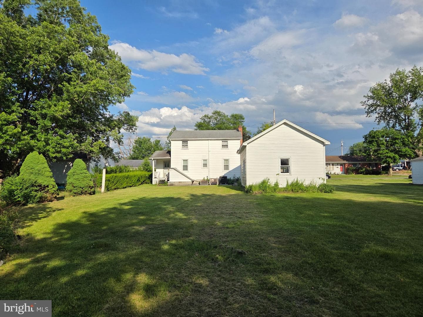 439 Elk Place photo 13
