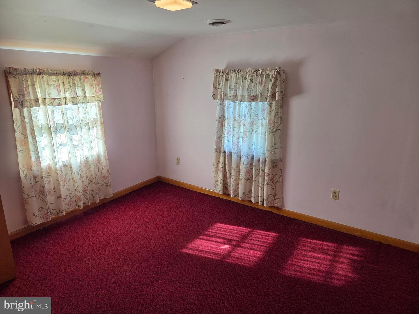439 Elk Place photo 44