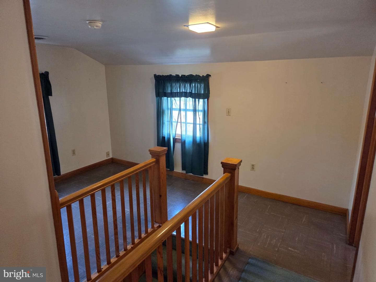439 Elk Place photo 46