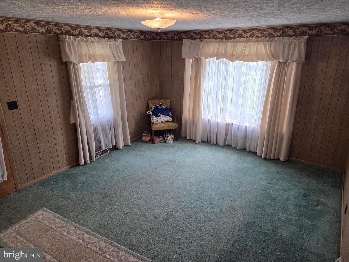 439 Elk Place photo 50