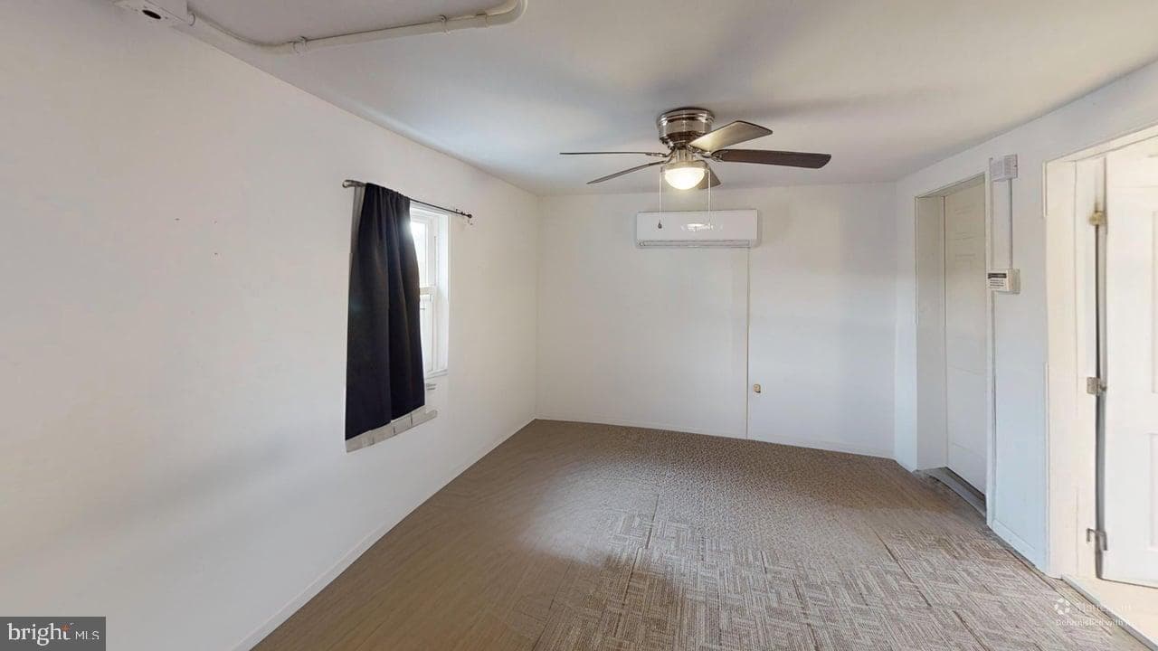 351 Elk Place photo 18
