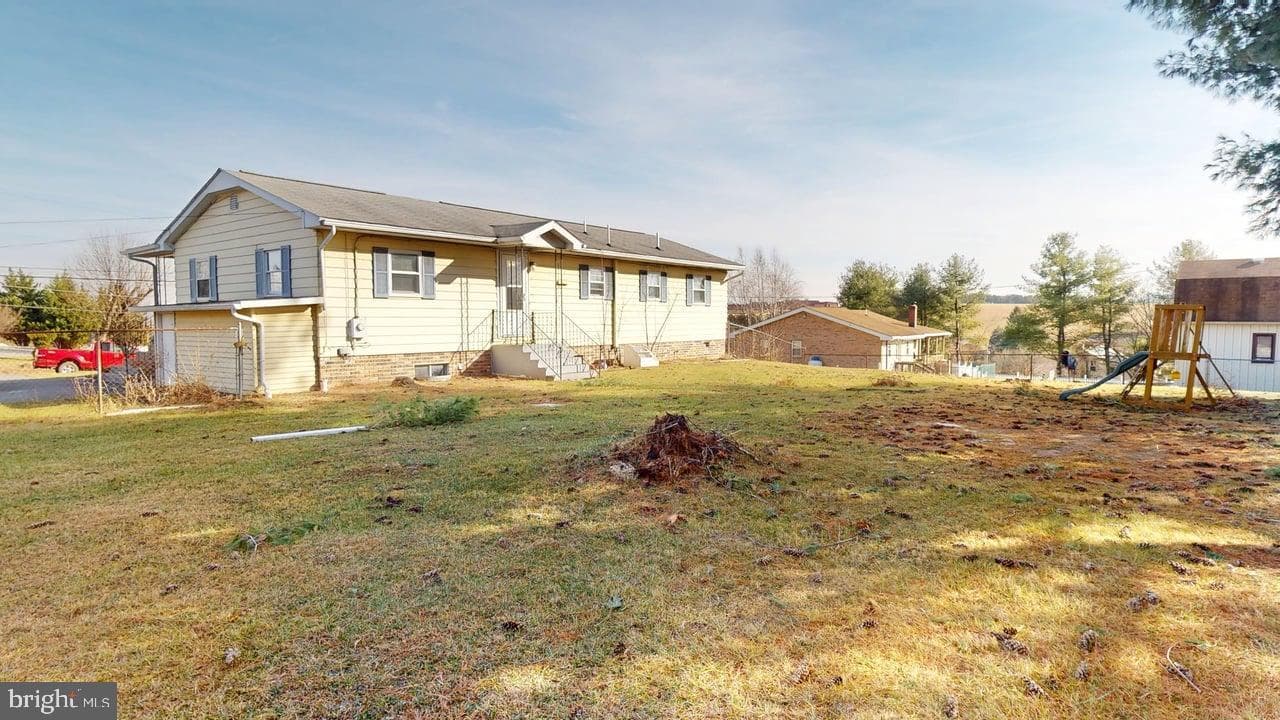 150 Hannas Road photo 3