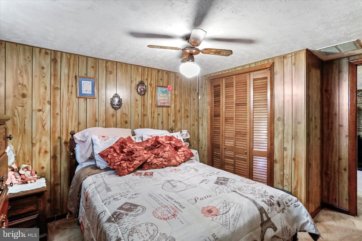 146 Miracle Drive photo 14