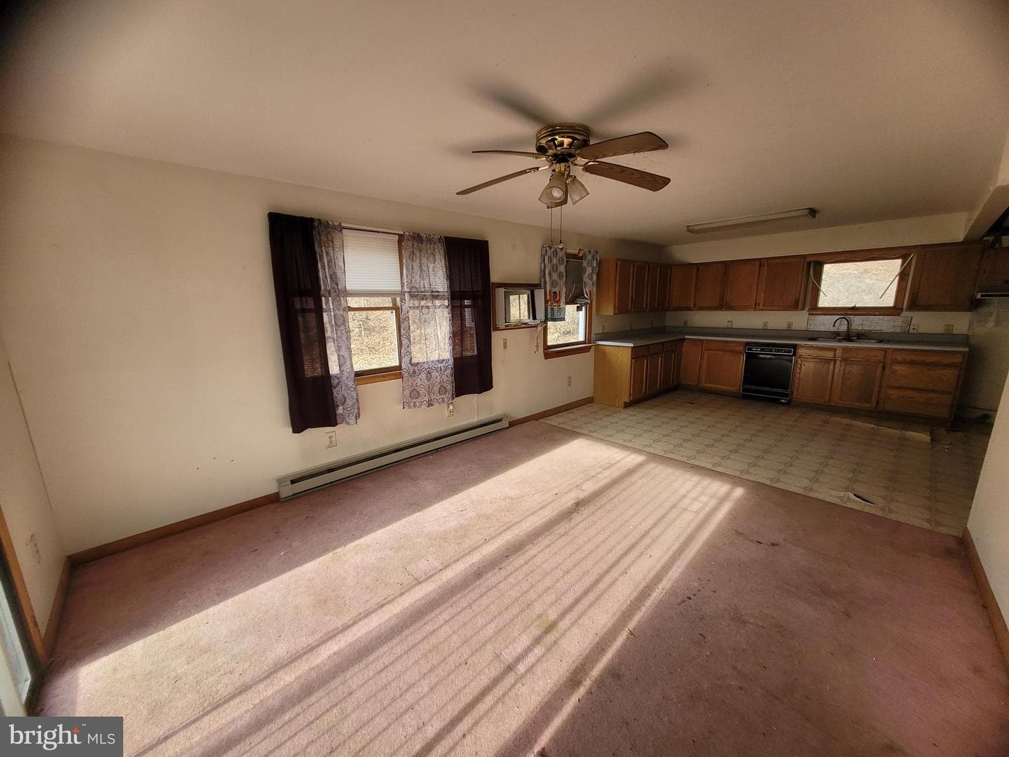 9492 Cumberland Road photo 16
