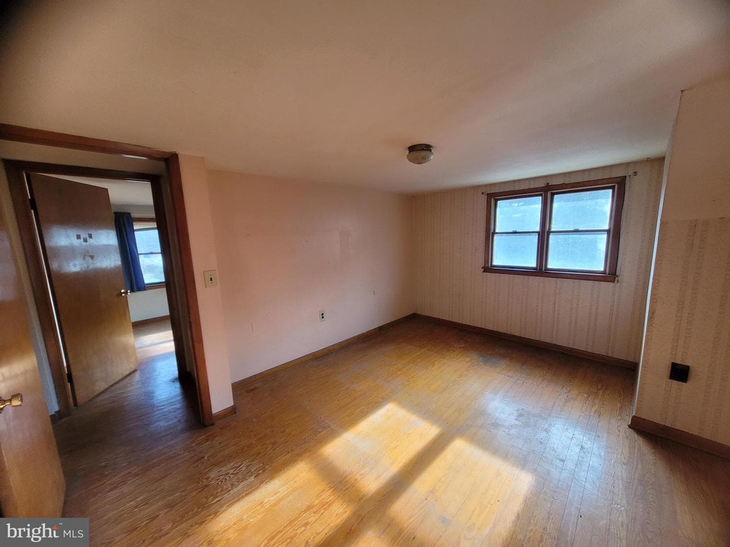 9492 Cumberland Road photo 29