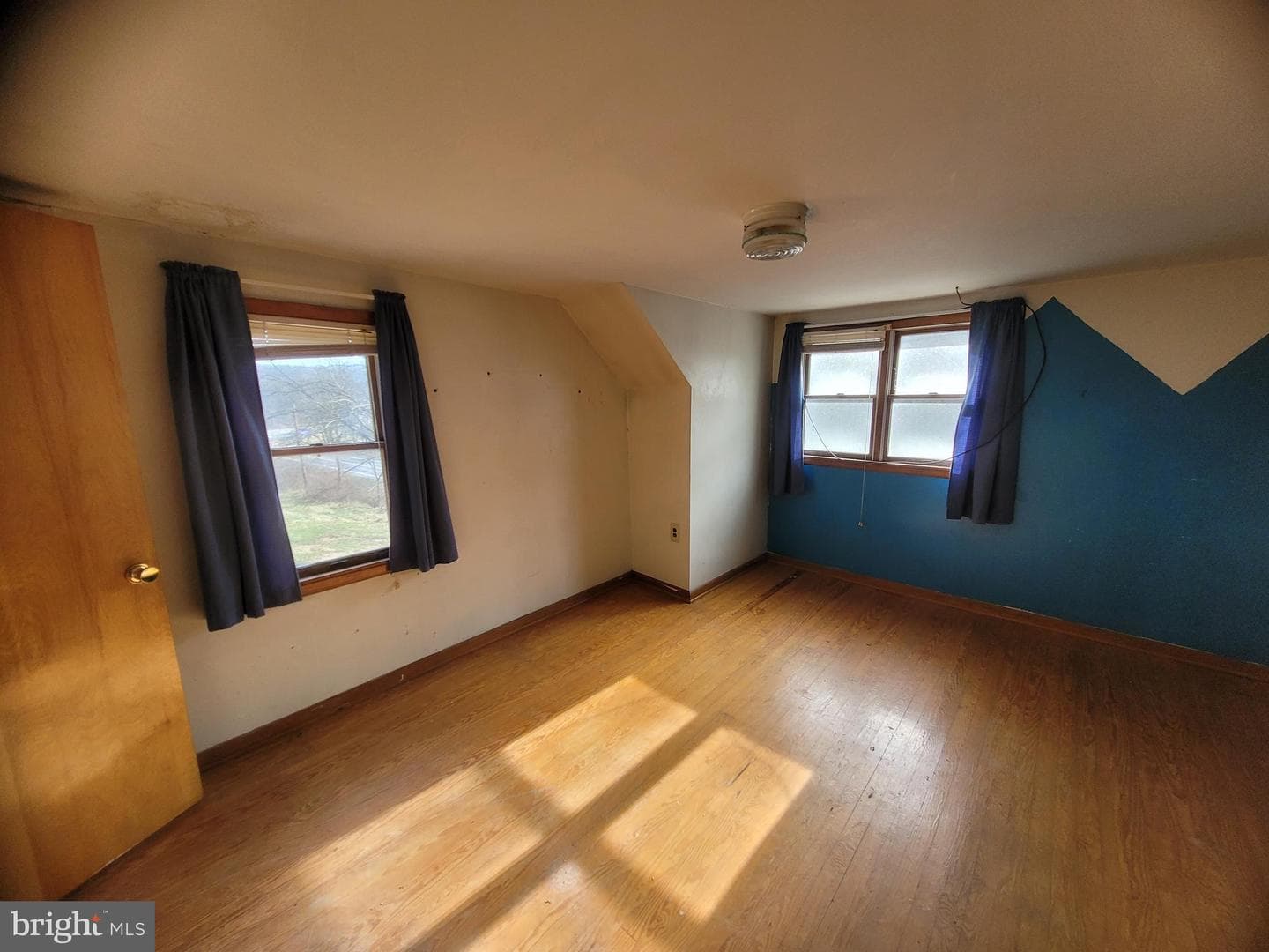 9492 Cumberland Road photo 30