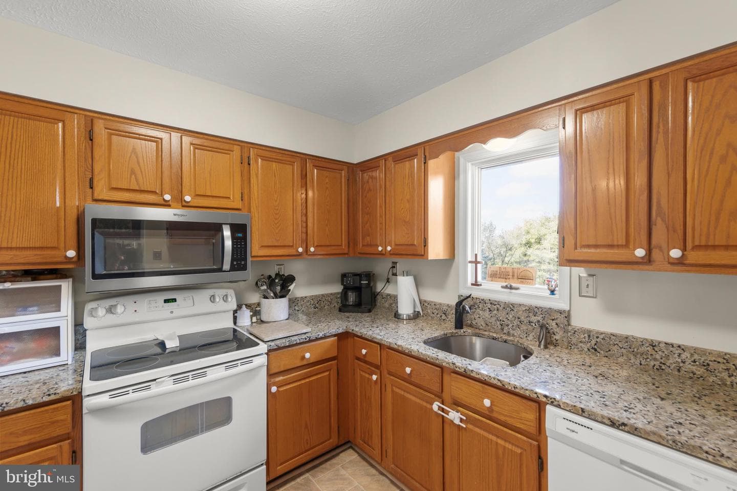525 Timber Ridge Road photo 18