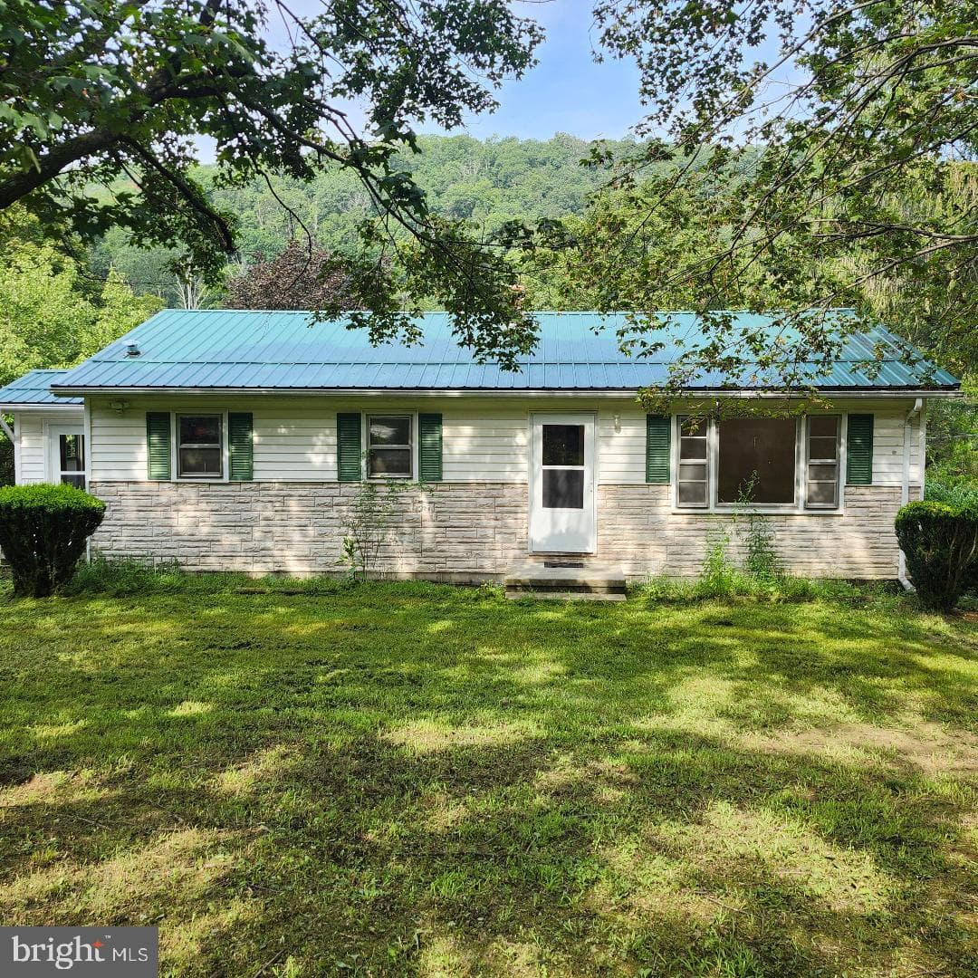 2445 Bear Wallow Hollow Road photo 2