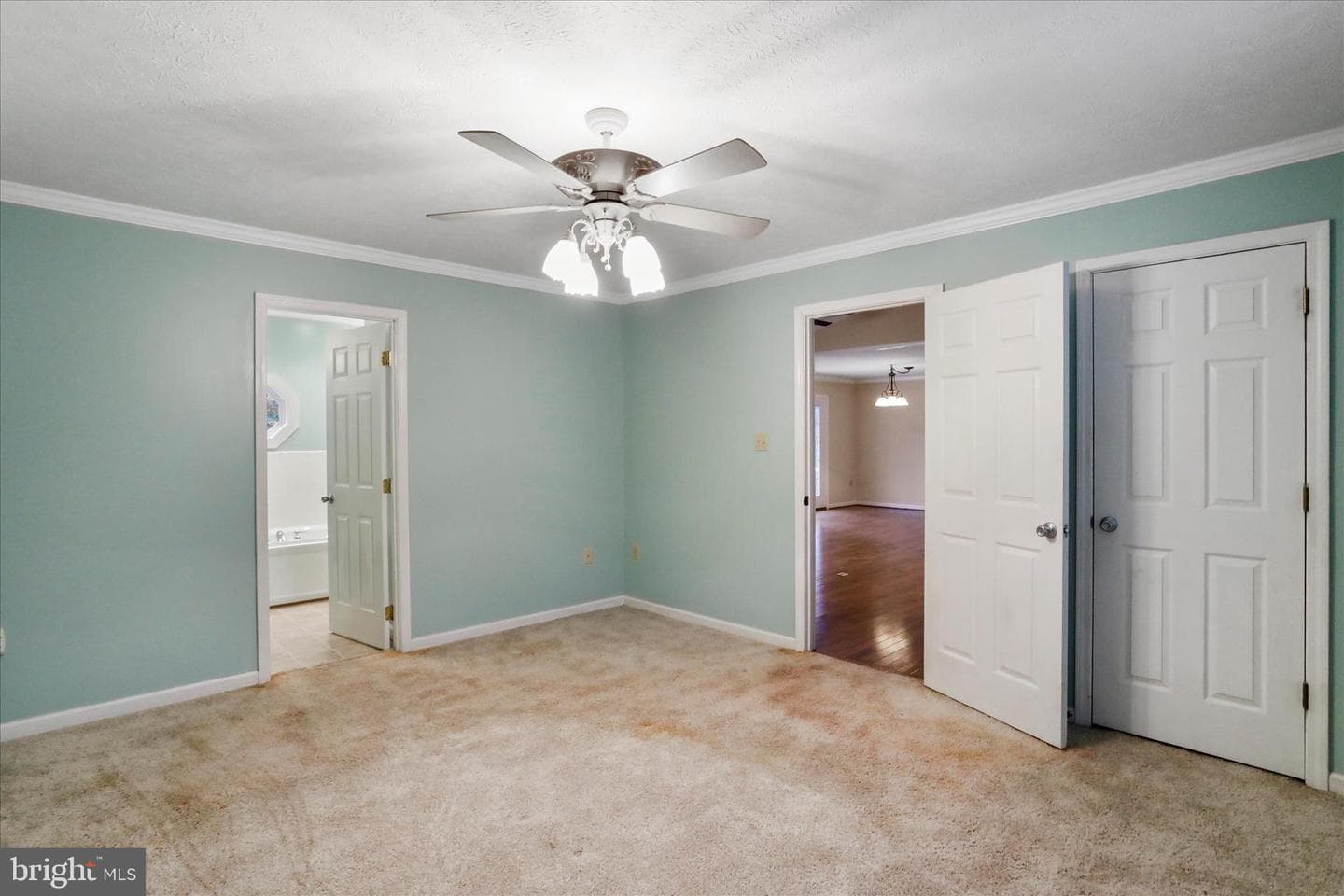 273 Hickory Lane photo 12