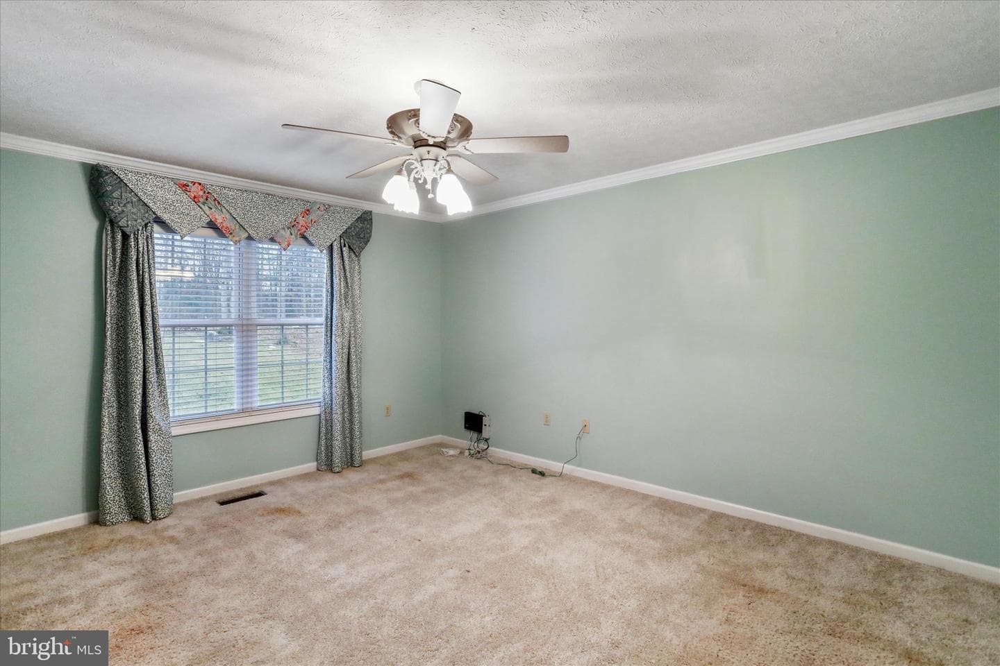 273 Hickory Lane photo 13