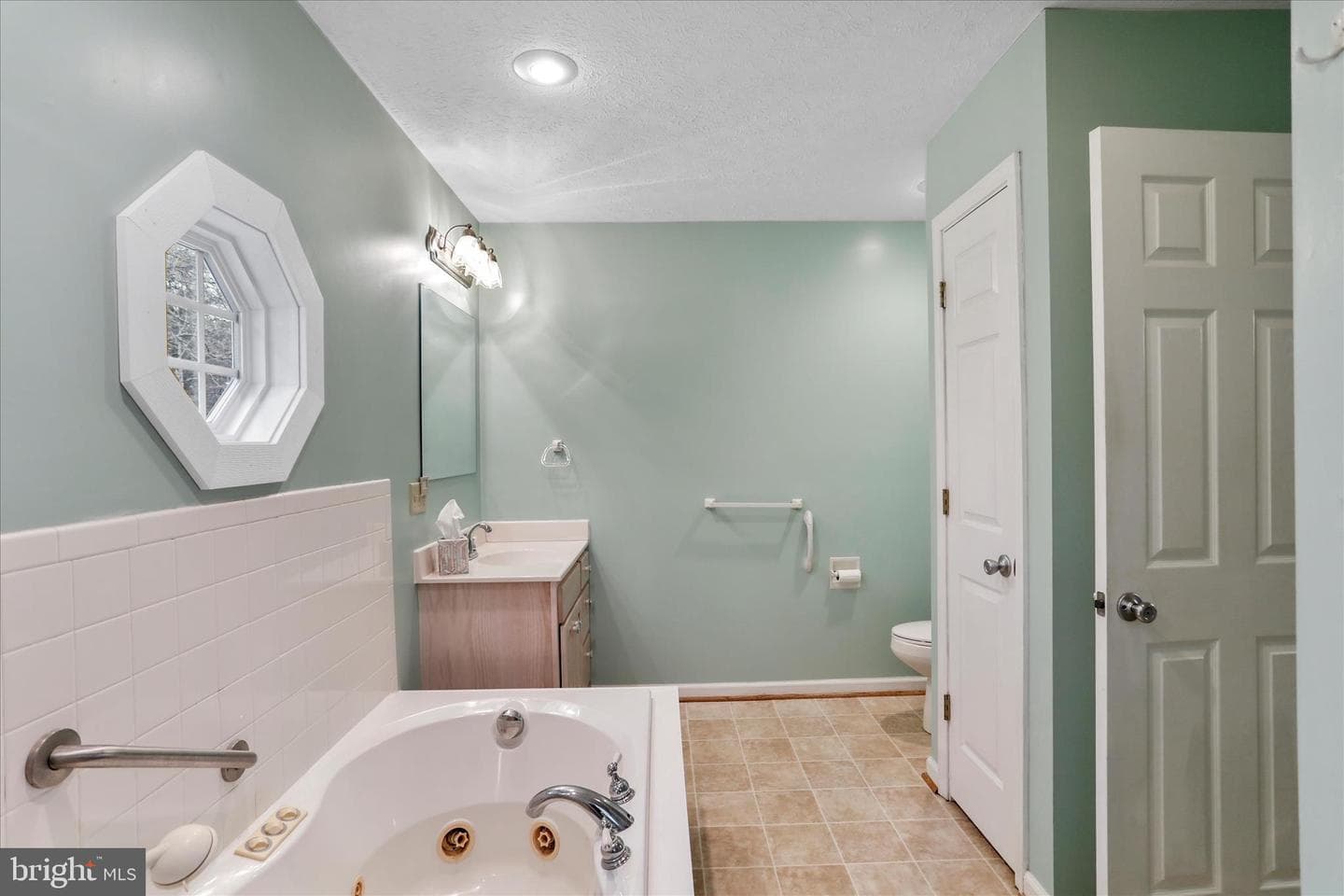 273 Hickory Lane photo 14
