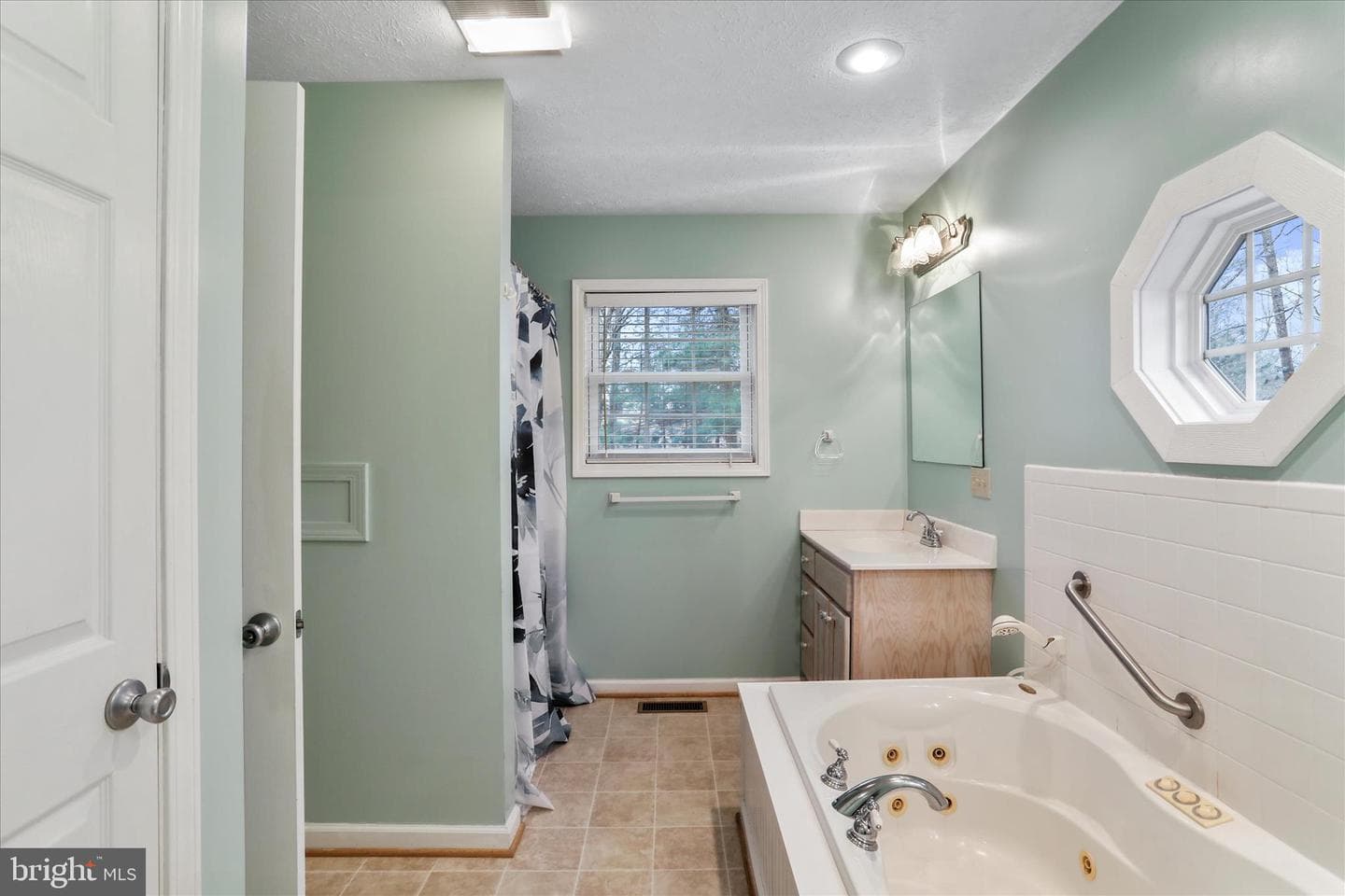 273 Hickory Lane photo 15