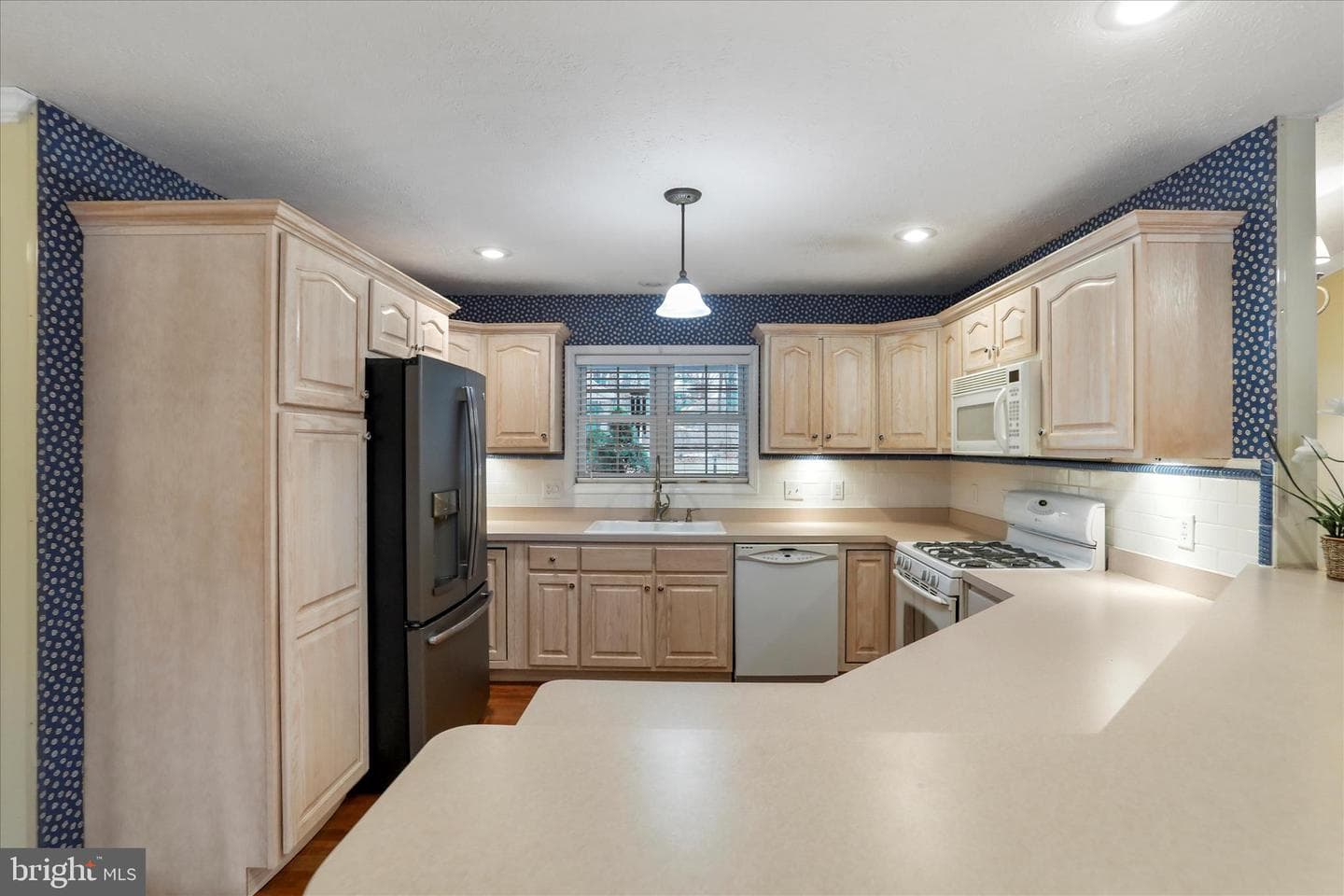 273 Hickory Lane photo 6