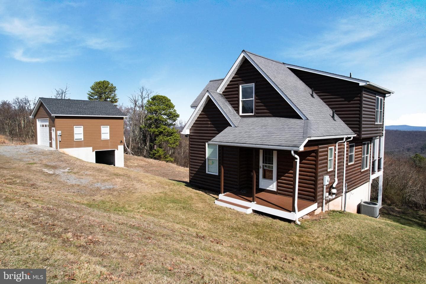114 Nathaniel Drive photo 5