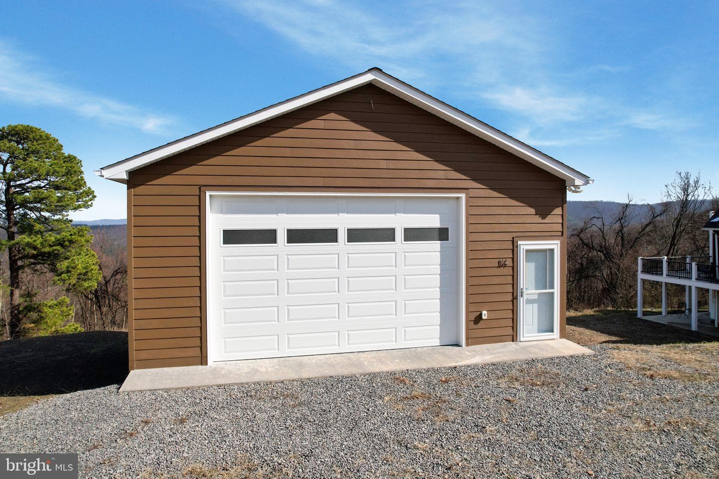 114 Nathaniel Drive photo 8
