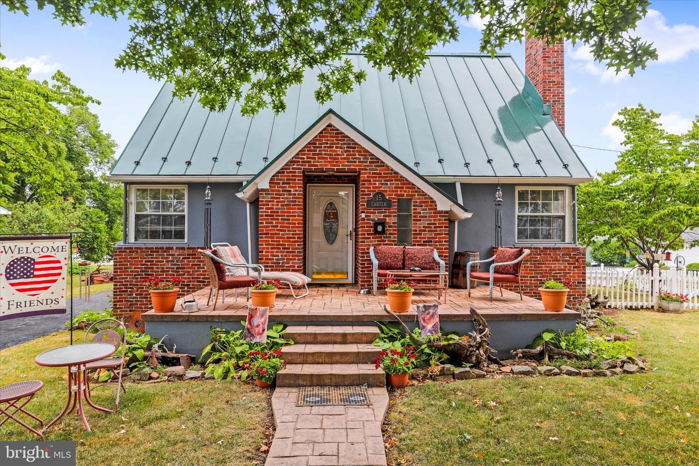 15 W Birch Lane