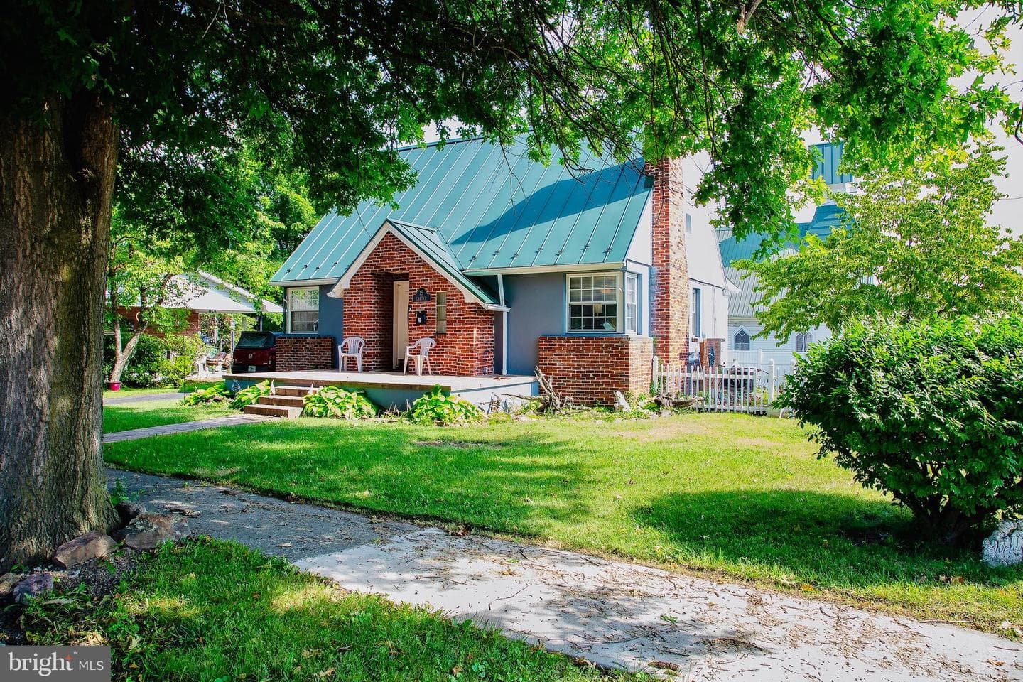 15 W Birch Lane photo 4