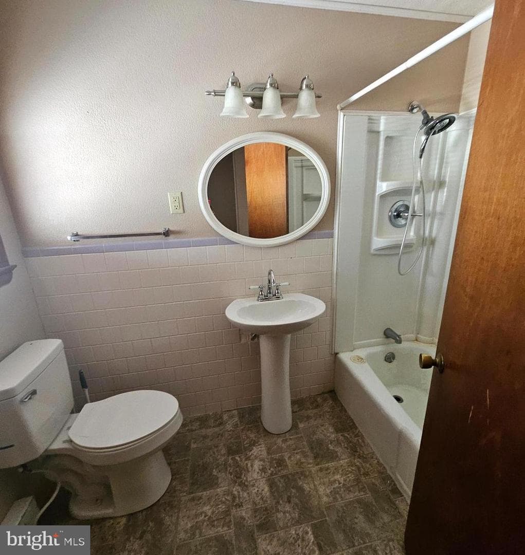 449 Harmison Lane photo 28