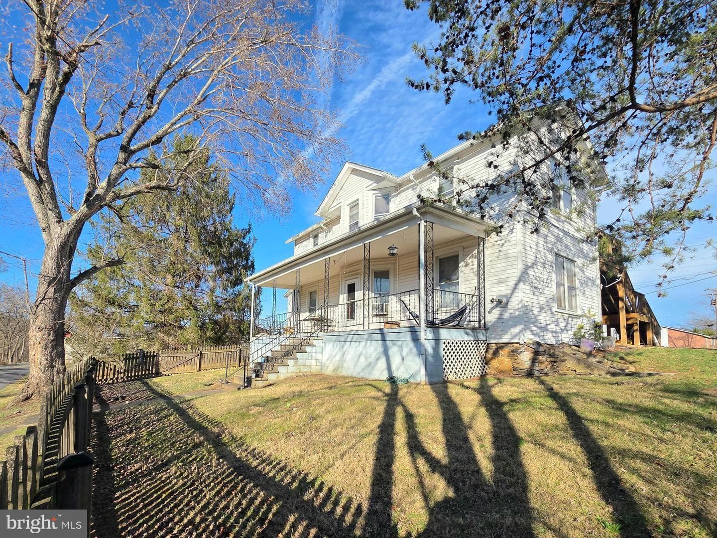 449 Harmison Lane photo 3
