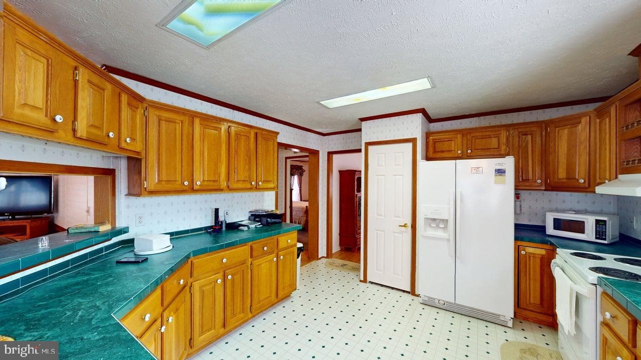 566 Wild Apple Lane photo 19