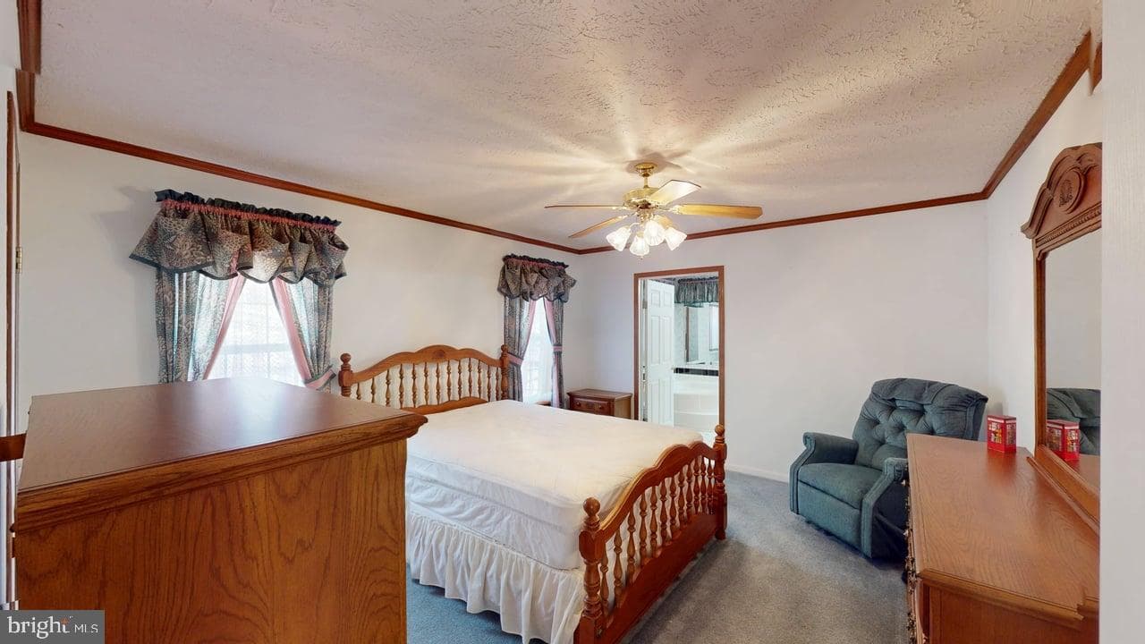 566 Wild Apple Lane photo 22