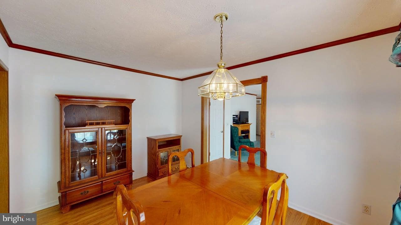566 Wild Apple Lane photo 36