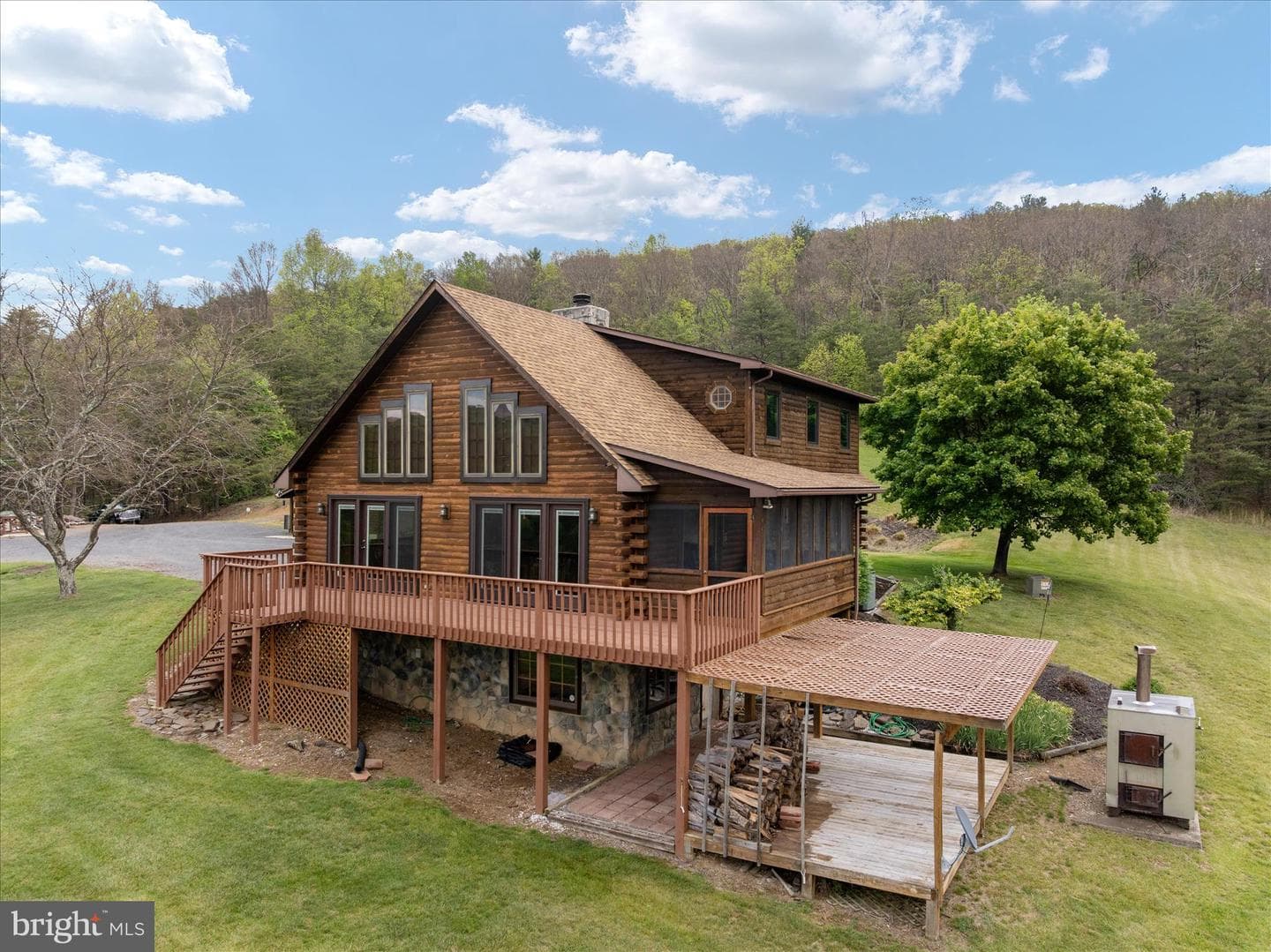 272 Buster Brown Dr. photo 105