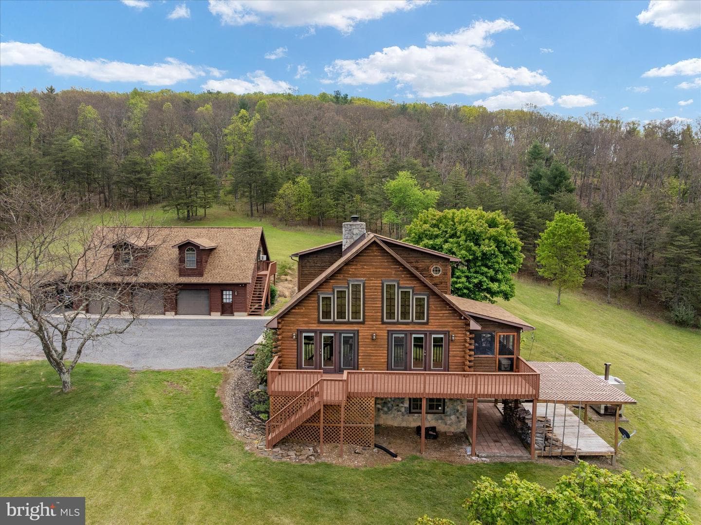 272 Buster Brown Dr. photo 3