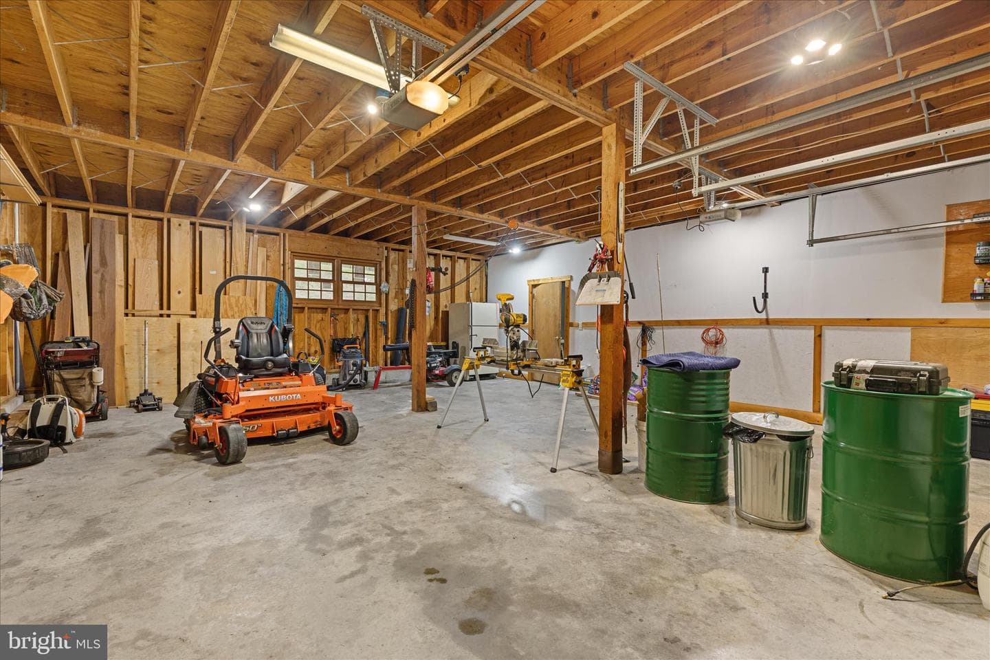 272 Buster Brown Dr. photo 80