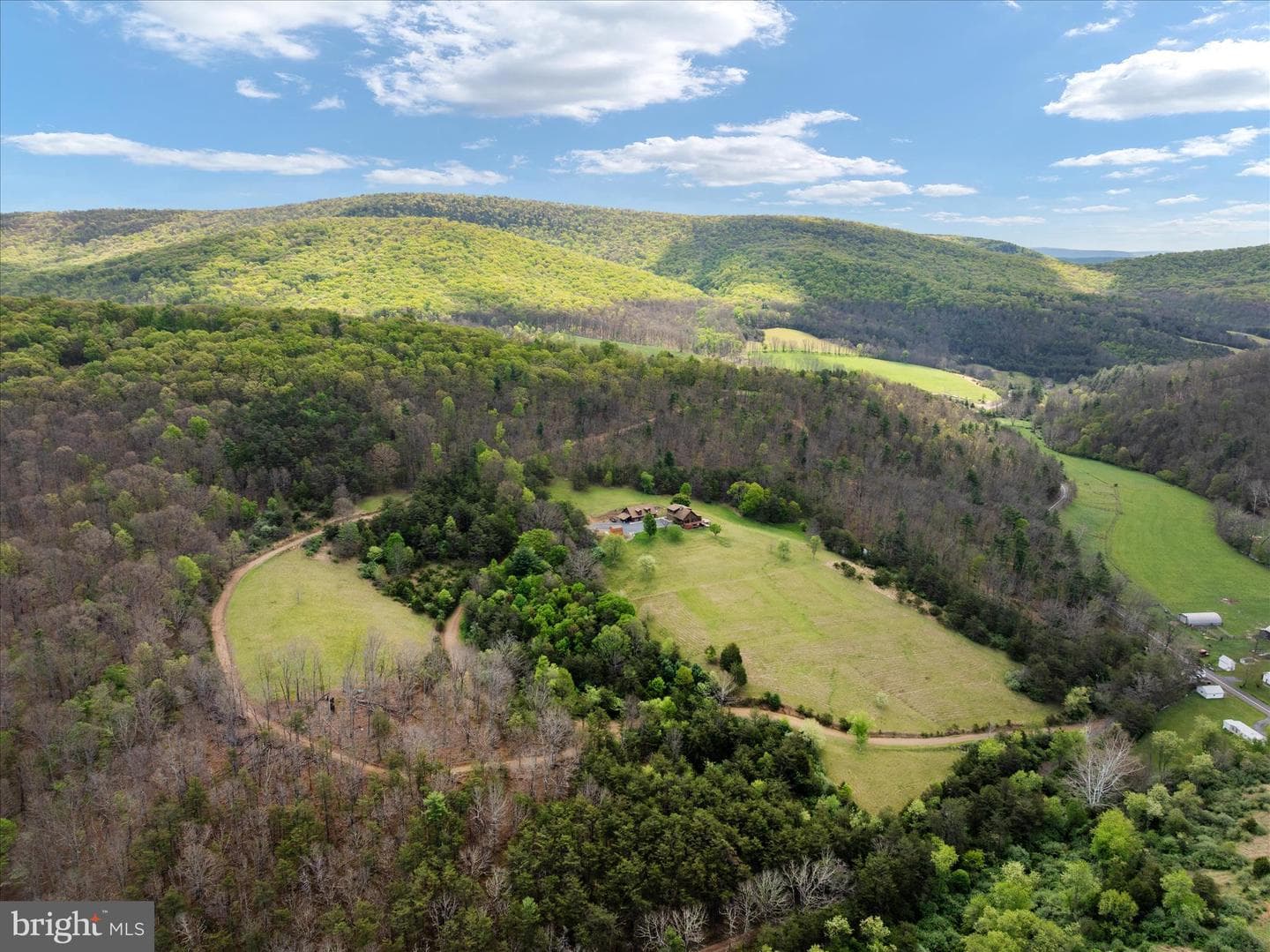 272 Buster Brown Dr. photo 88