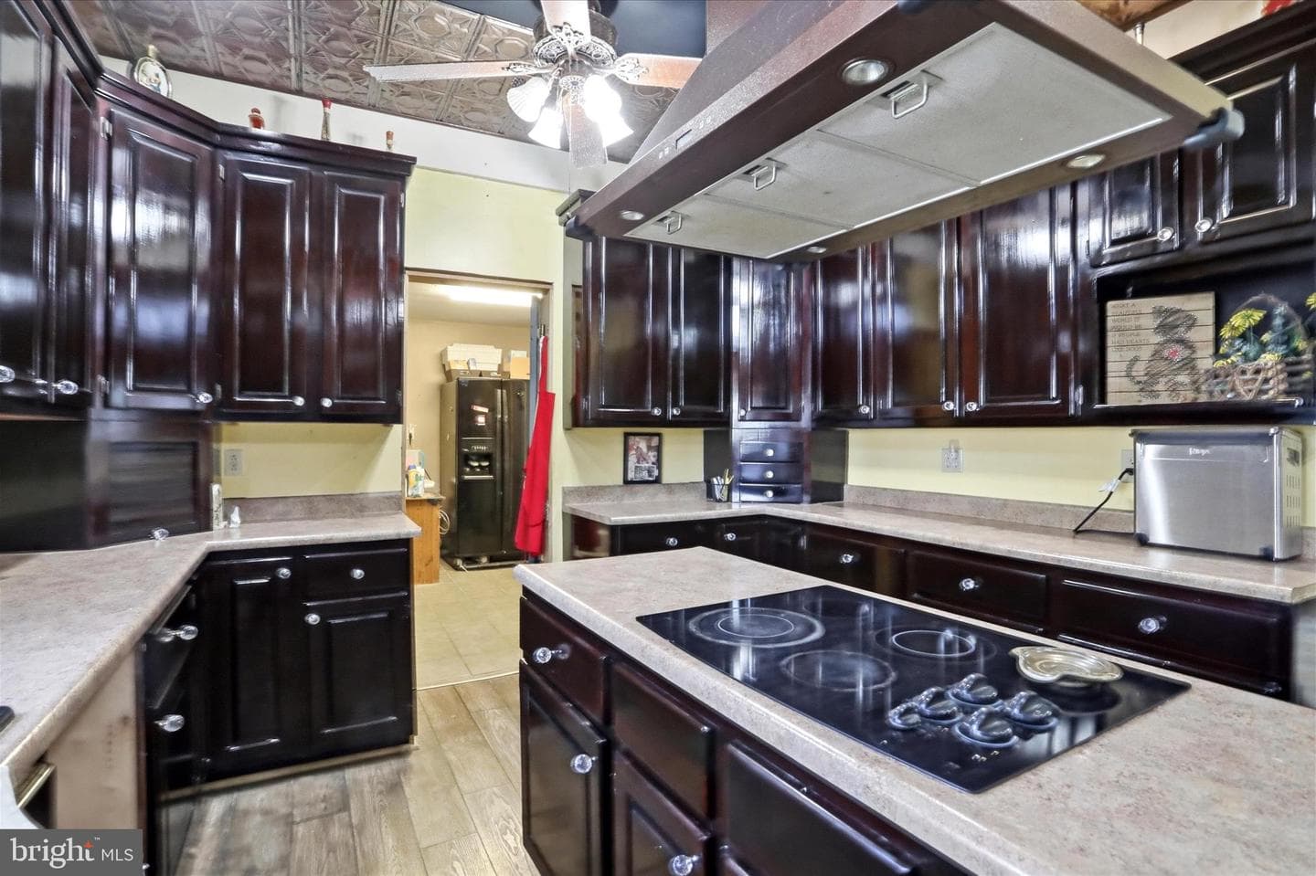 8303 Cumberland Road photo 21
