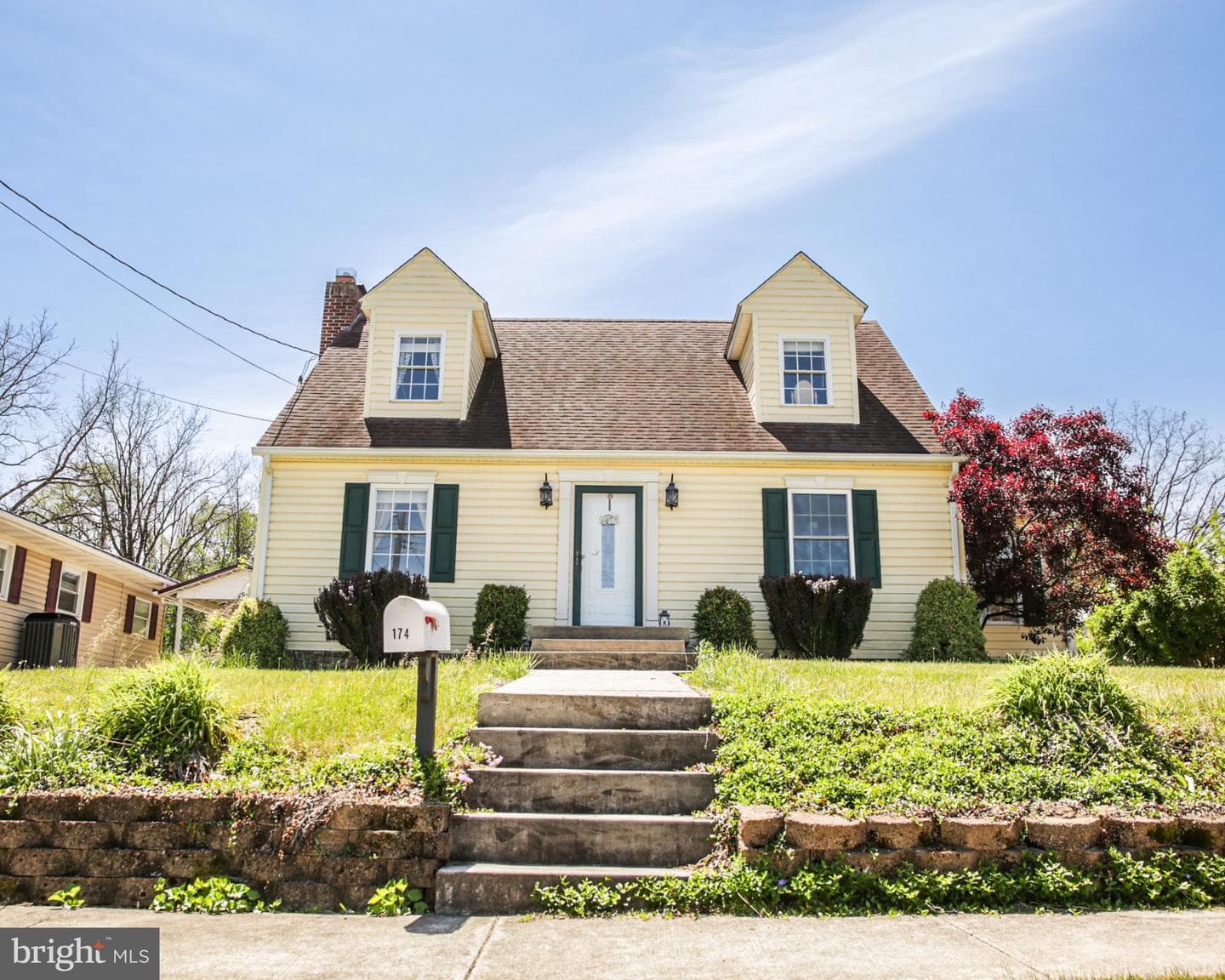 174 Armstrong Street photo 3
