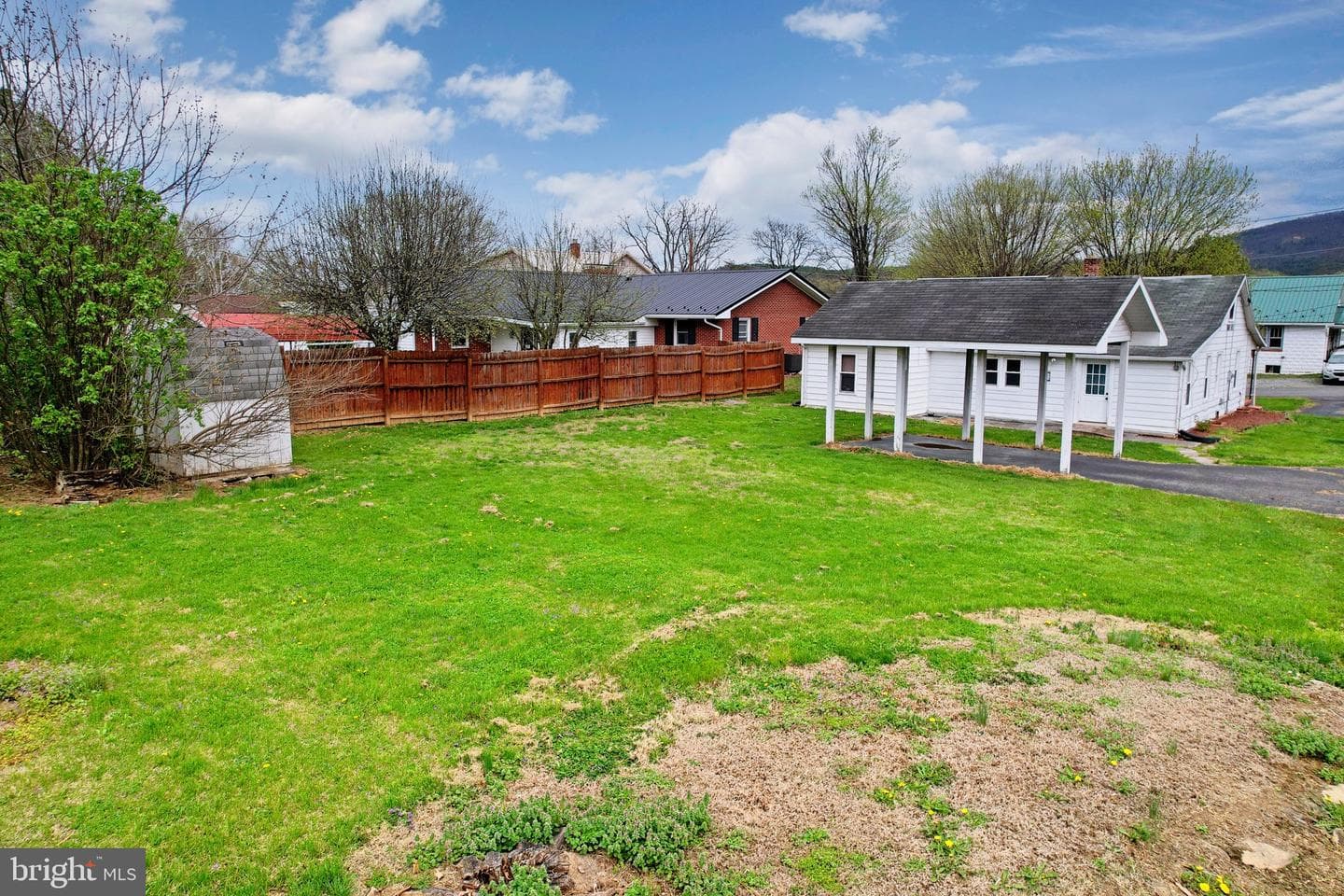 715 Charles Street photo 6