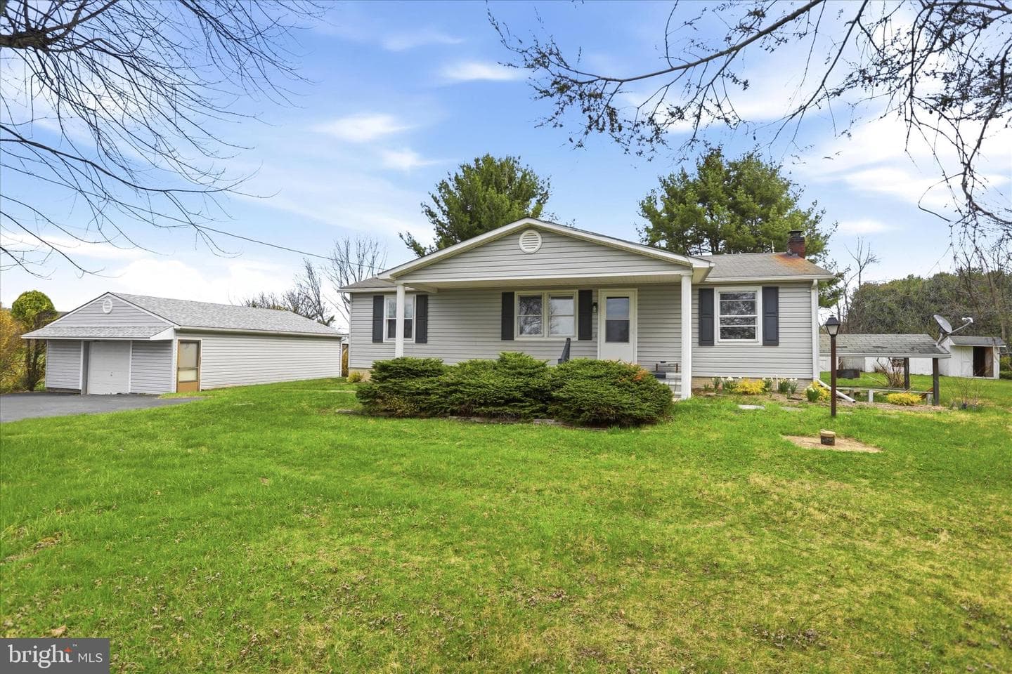 505 Hoy Road photo 2