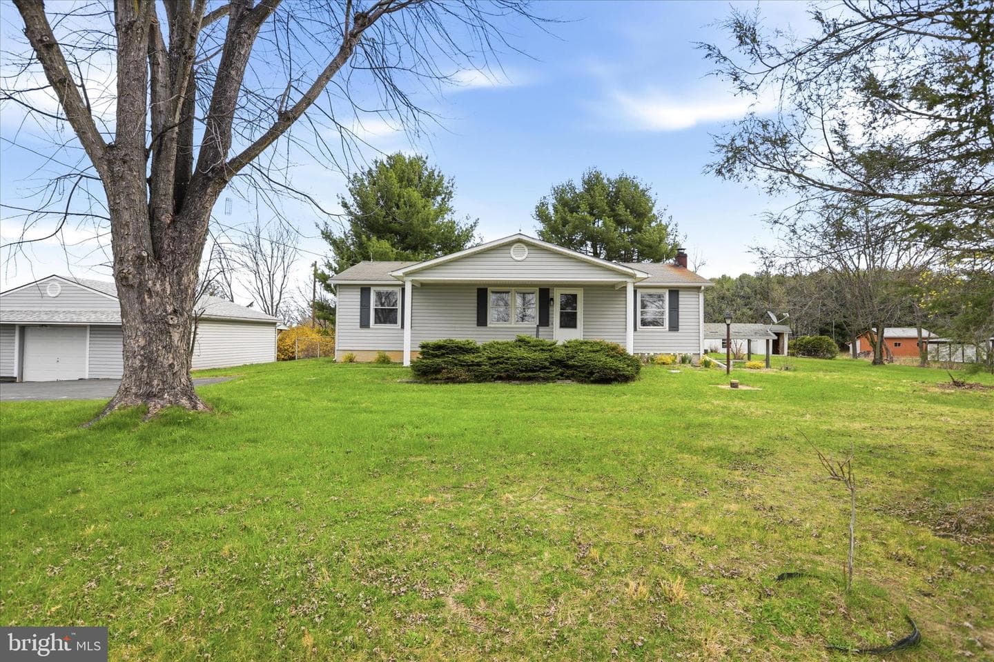 505 Hoy Road photo 3