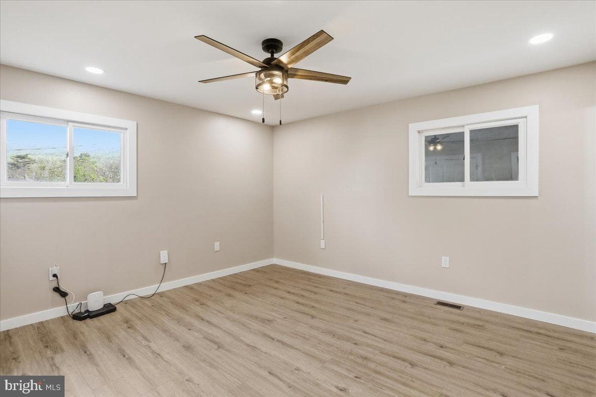 80 N Fairfax Street photo 18