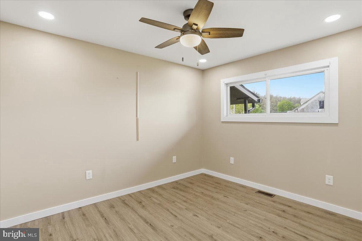 80 N Fairfax Street photo 24