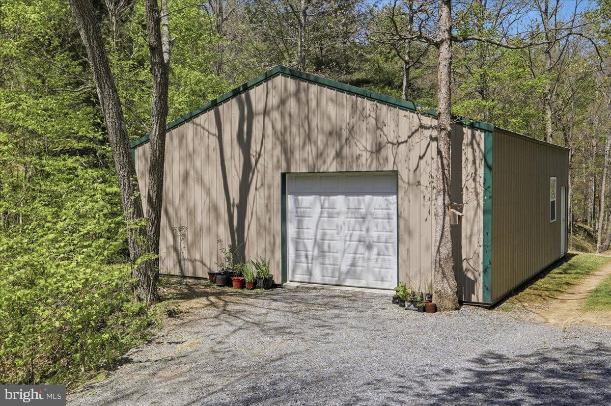 3837 Graces Cabin Road photo 23