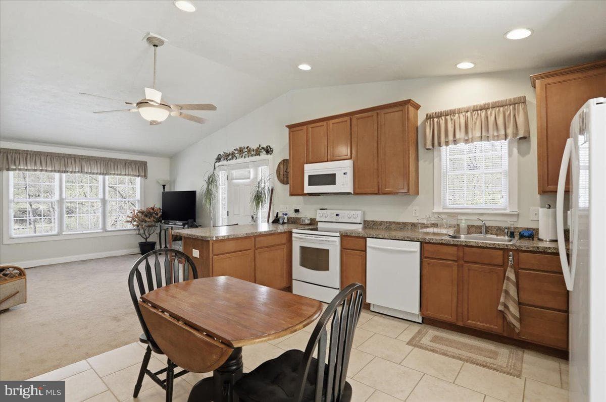 3837 Graces Cabin Road photo 9