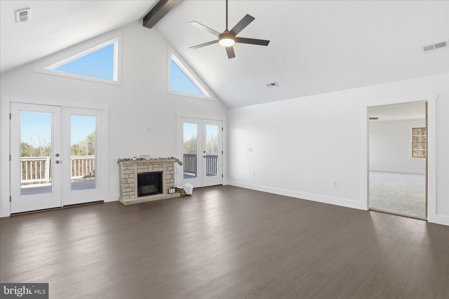 604 Locksa Road photo 11