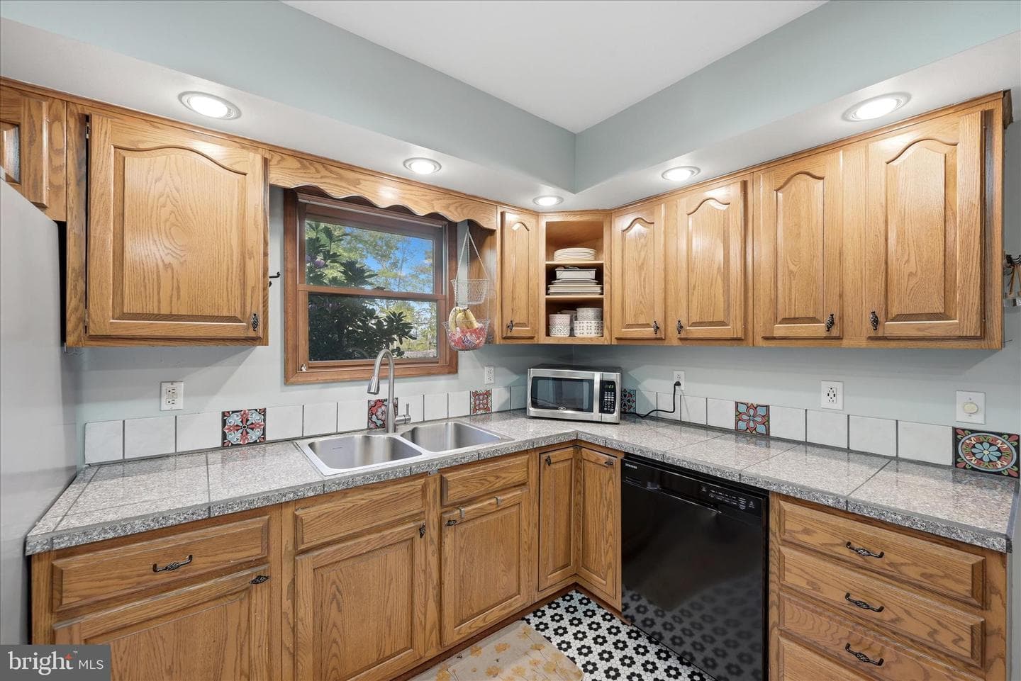 330 Sideling Mountain Drive photo 32