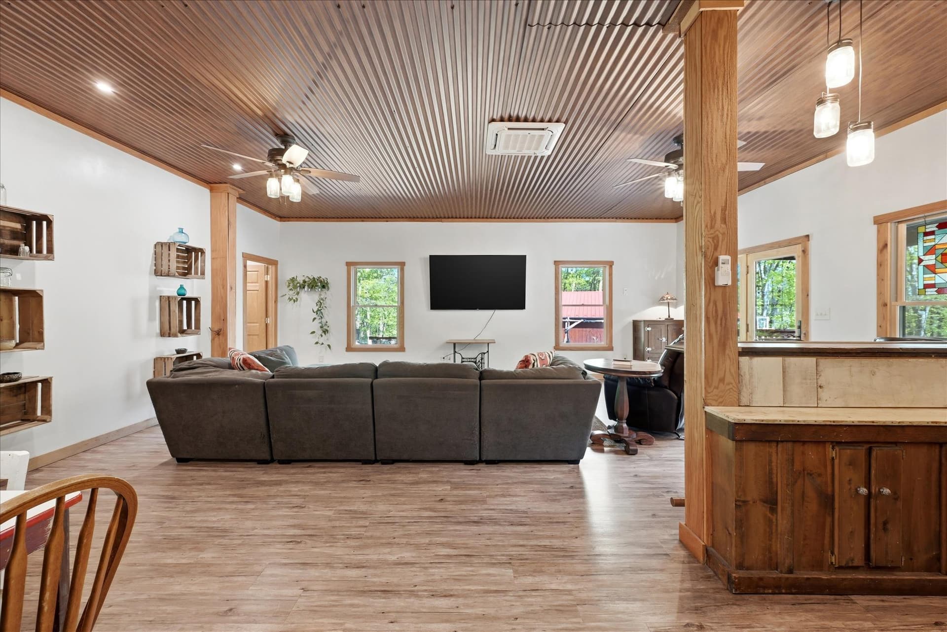 330 Sideling Mountain Drive photo 4
