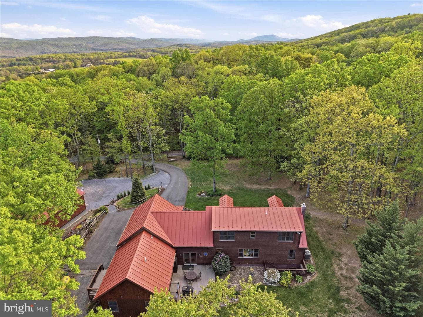 330 Sideling Mountain Drive photo 90