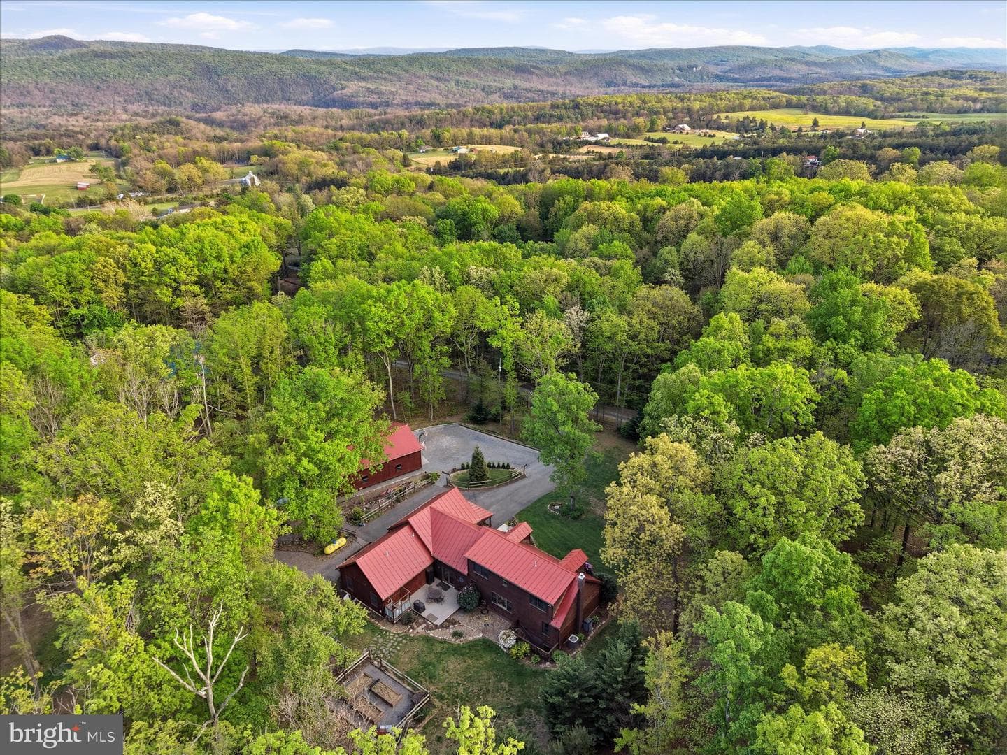 330 Sideling Mountain Drive photo 92