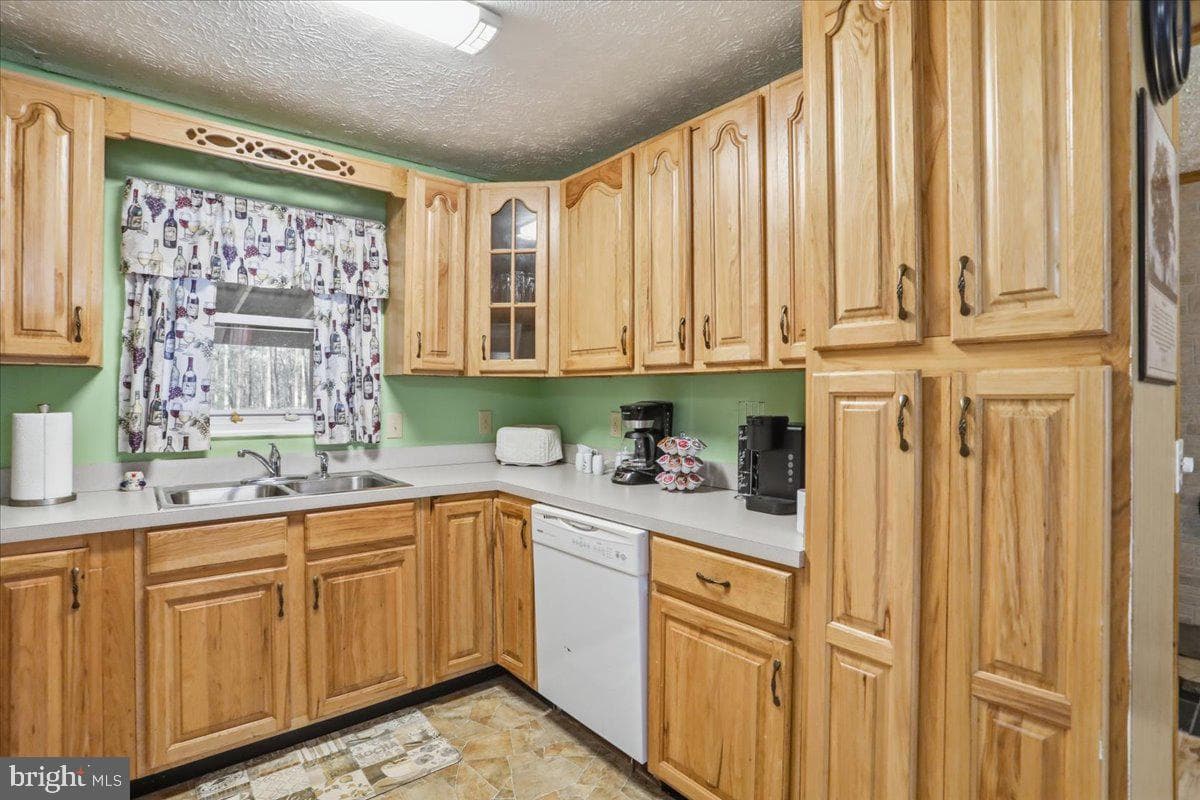 25 Fox Craft Court photo 7