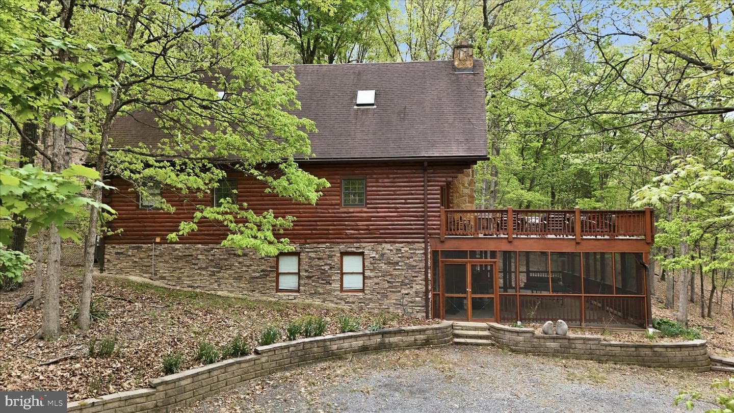355 Hemlock Court, Paw Paw